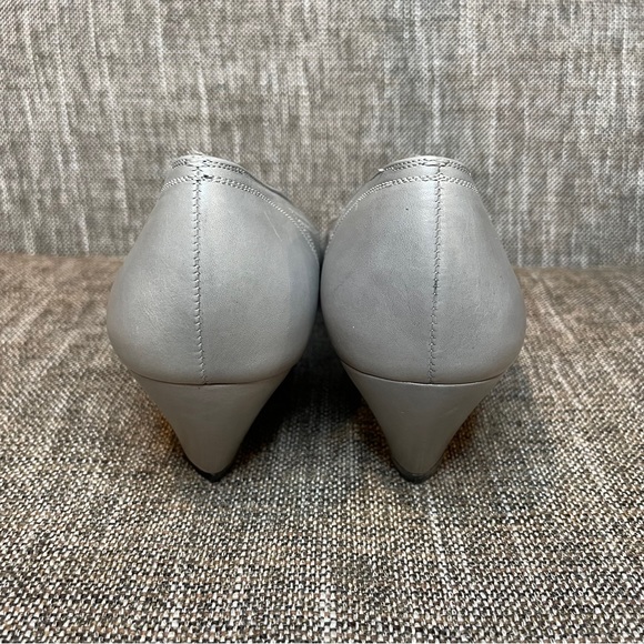 Salvatore Ferragamo Grey Classic Heels Womens Sz 5.5 - Picture 6 of 10